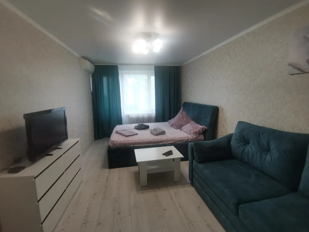 Уютная квартира с видом на горизонт и восход Солнца