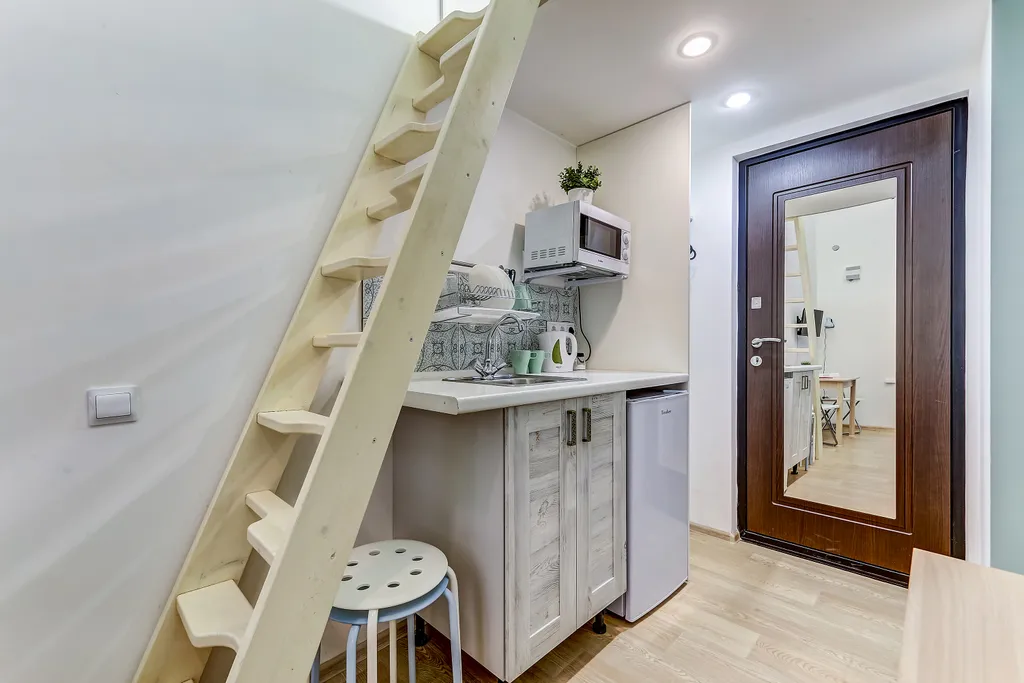 Квартира Квартира Двухуровневая студия в 5 минутах от метро Лиговский проспект — Санкт-Петербург