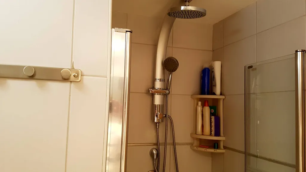 Четырехкомнатная квартира на берегу моря