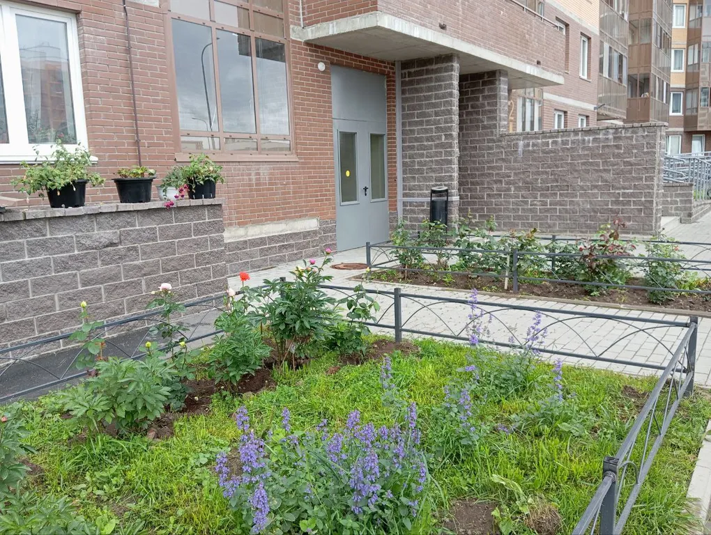 Квартира Квартира Уютная и стильная светлая новая студия на ул. Тихая — Бугры