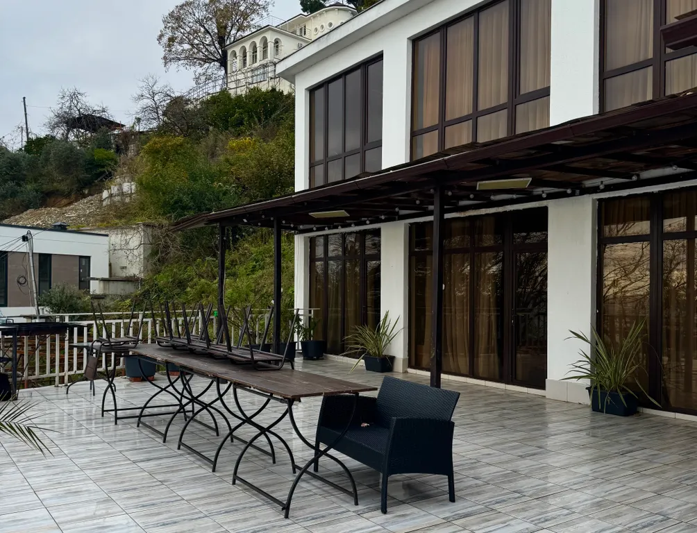 Вилла с видом на море