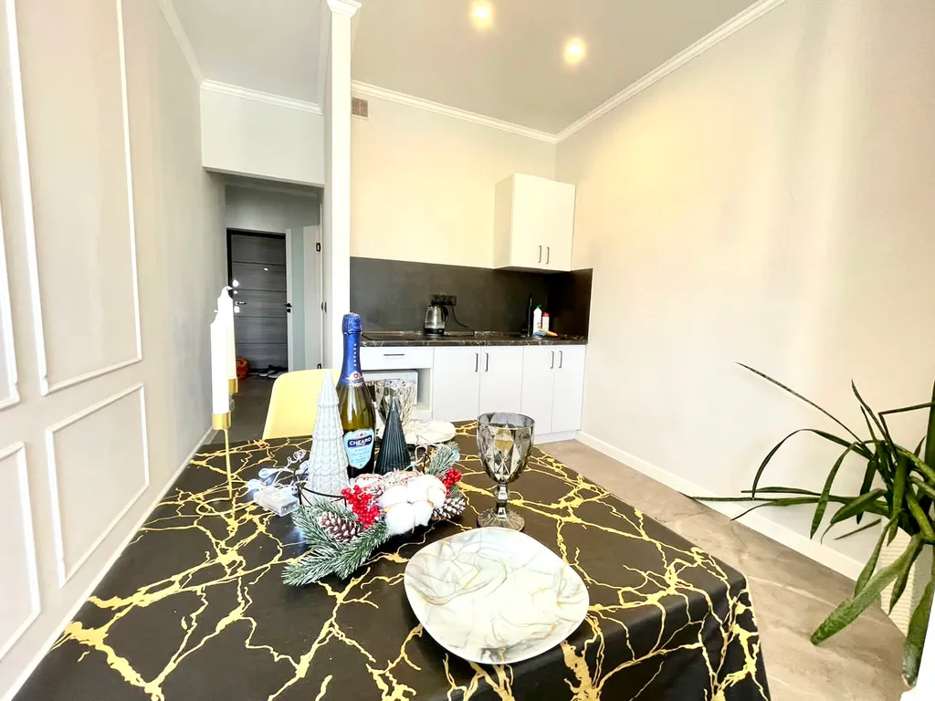 Апартаменты Astra Apartments в центре города Трофимова 6