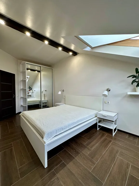 Двухуровневая квартира с видом на море и горы