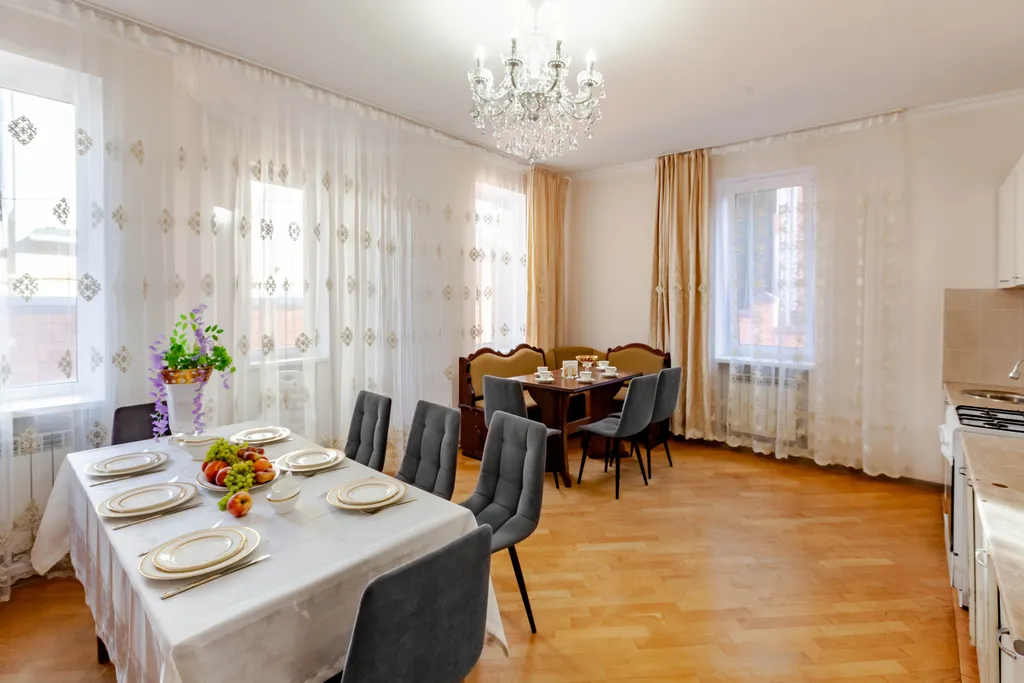 Уютный дом в центре города