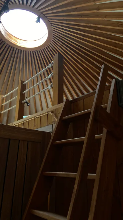 Уникальная современная юрта с максимальными удобствами