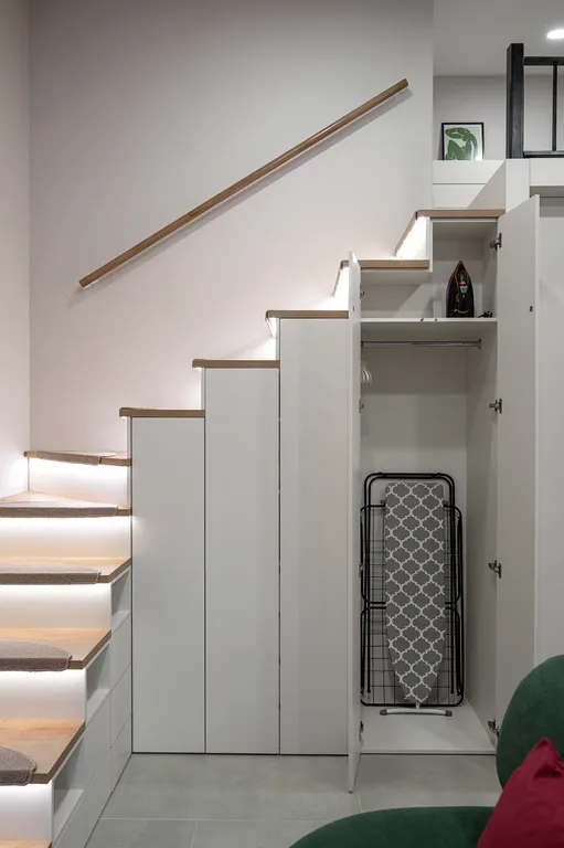 Дизайнерская мансарда Green Attic с кондиционером у Невского проспекта