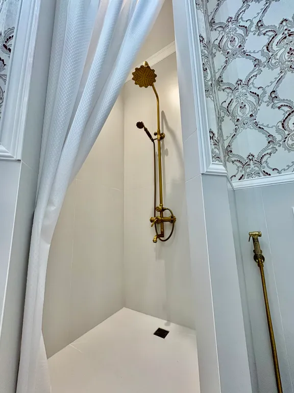 Новая квартира с балконом