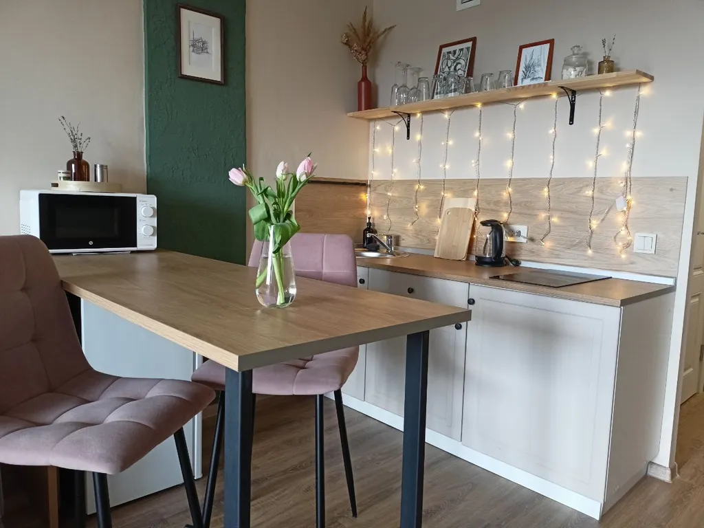 Просторная студия с атмосферой уюта и комфорта