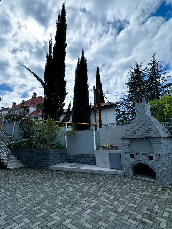 Квартира Квартира Апартамент в центре Сочи, рядом море, парк аттракционов Ривьера, морской вокзал — Сочи