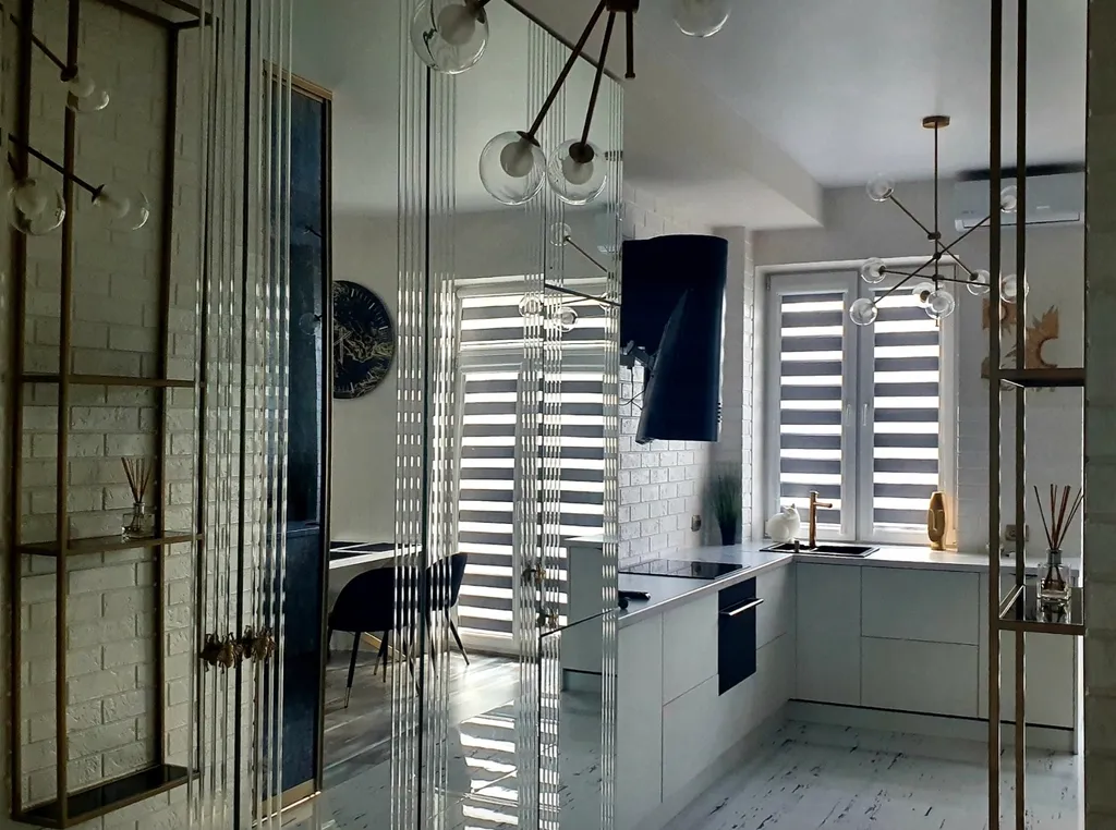 Пешеходная улица Советская закрытая территория аллея фонарей