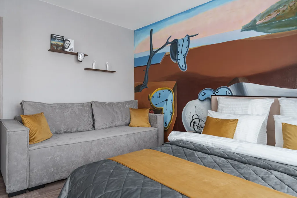 Квартира Дизайнерская 2-комнатная квартира одного художника — Красноярск