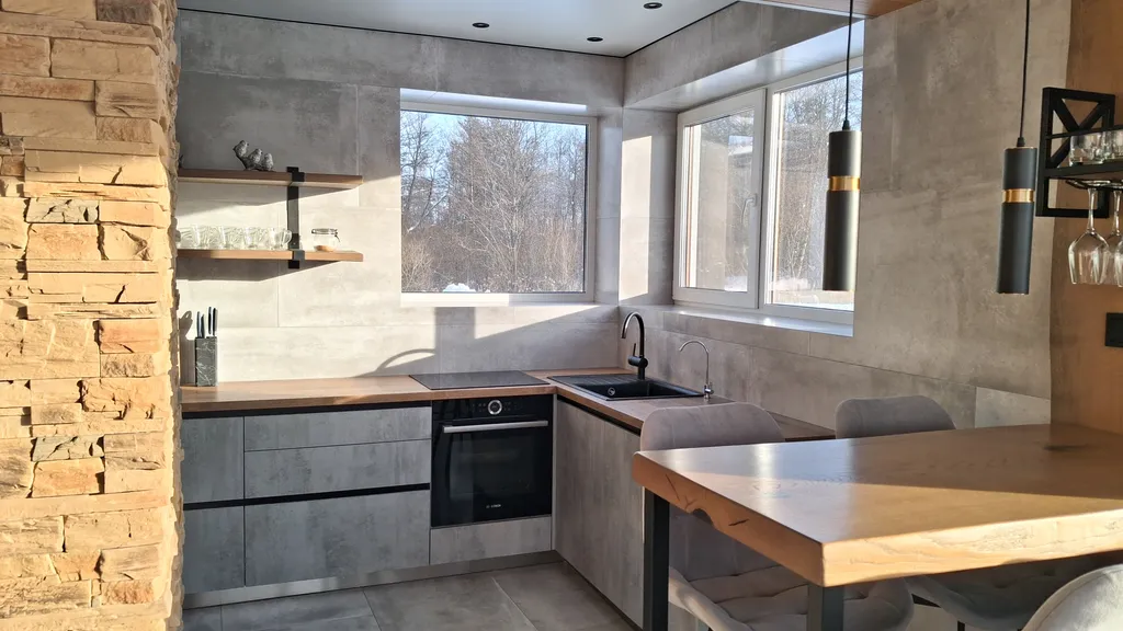 Современный дом на берегу озера в национальном парке Браславские озера