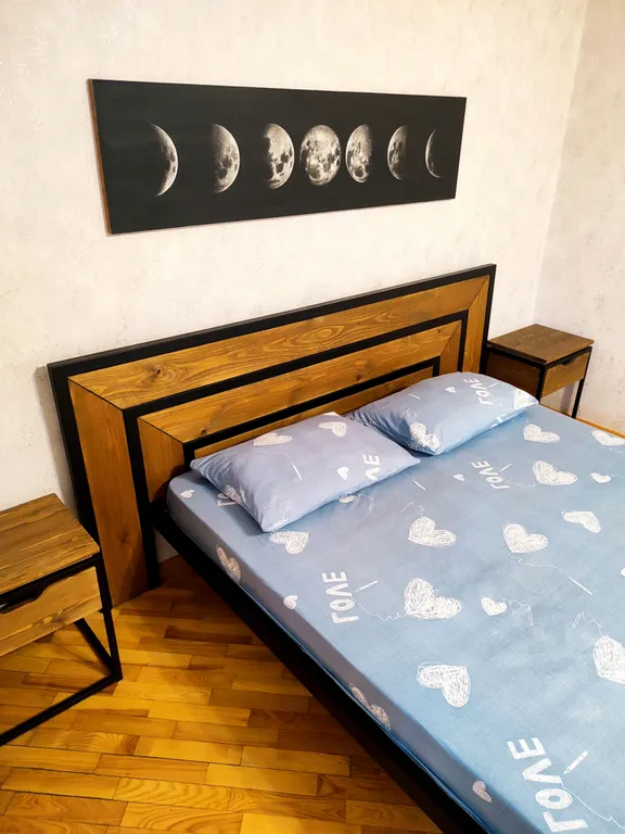 Просторная квартира с ремонтом в стиле лофт. — аренда посуточно в Майкоп