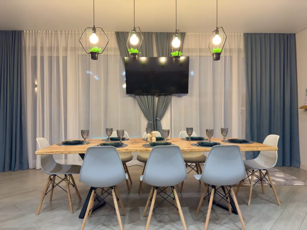 Уютный дом с русской баней из ольхи и тёплым бассейном