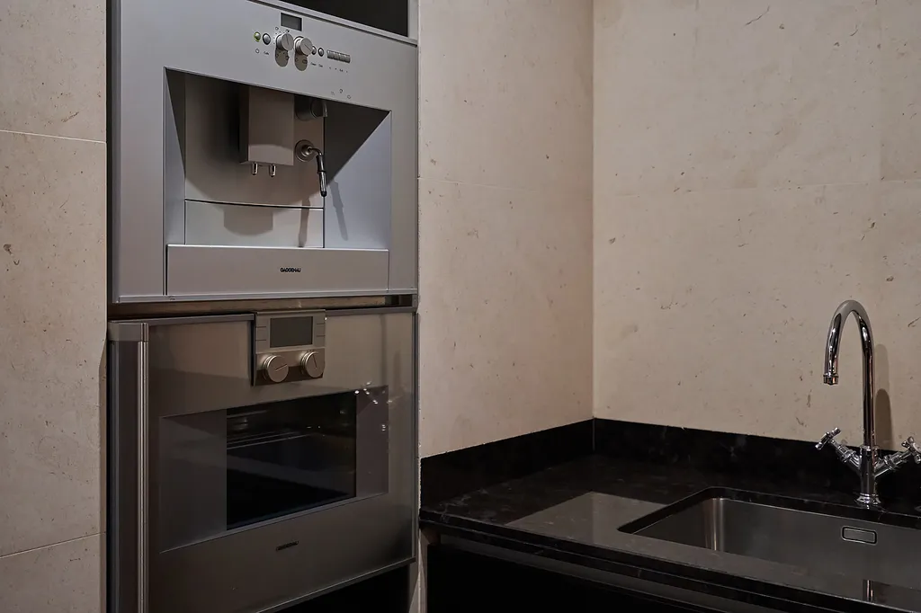 Апартаменты Crown в Москва-Сити — Роскошь и комфорт на 50 этаже