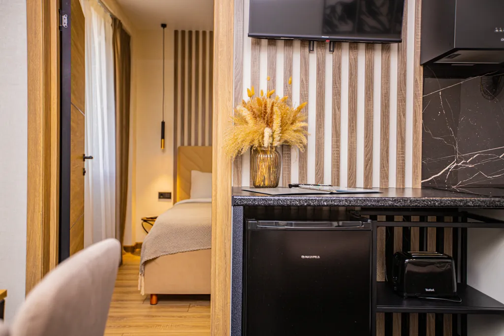 Гаражная 6/55