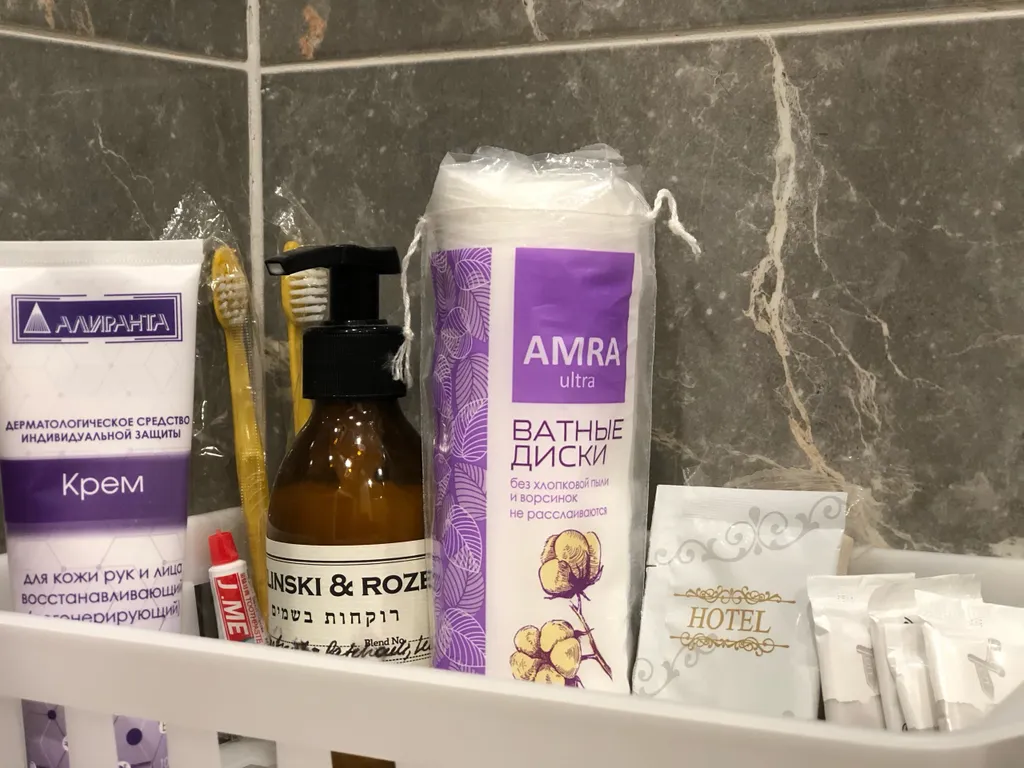 Новая квартира возле ТЦ Изумрудный город