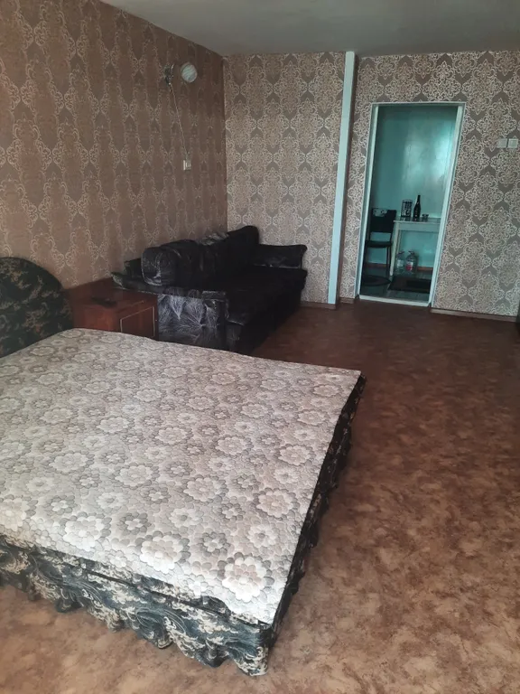 Эллинг на самом берегу моря