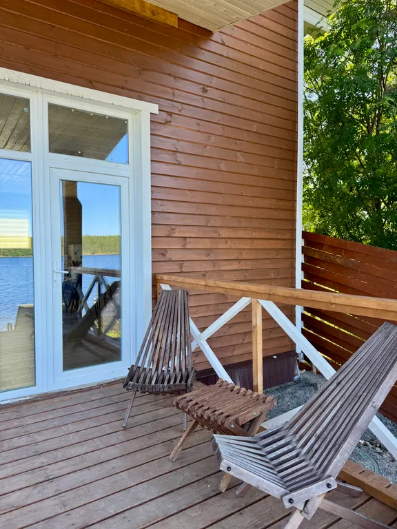 Коттедж Онежская Горка на берегу озера