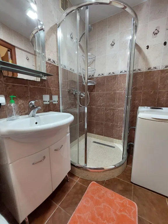 Уютная и чистая 1-комнатная квартира с новой мебелью