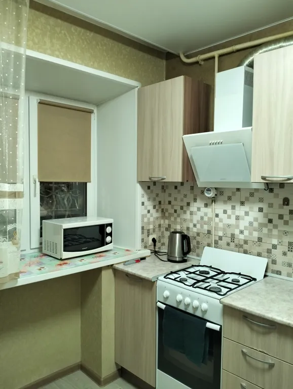 Чистая и уютная квартира в центре, площадь Революции, ТРК Урал