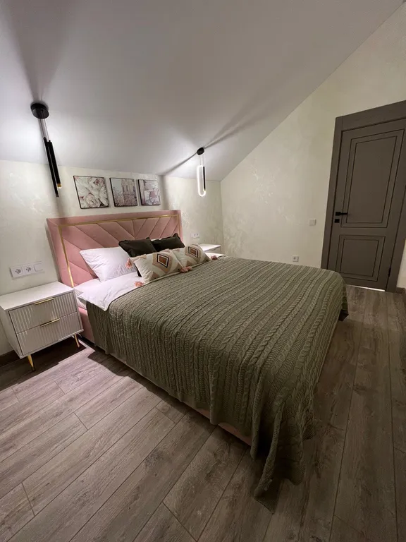 Дом с чаном в лесу