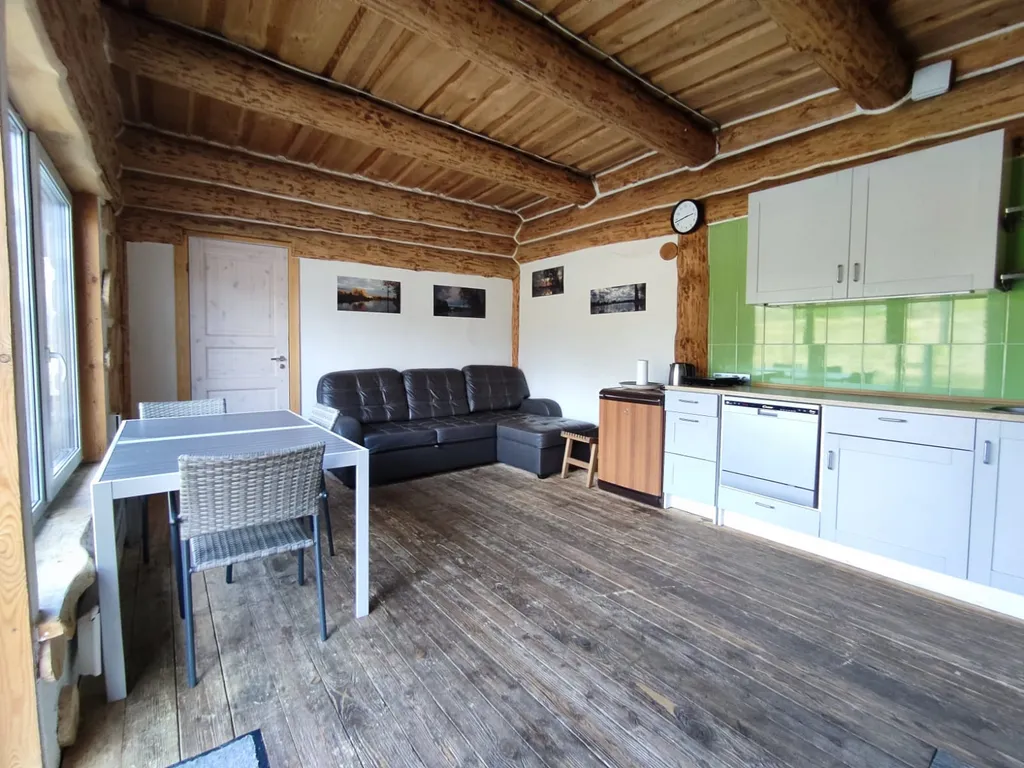 Коттедж Ночь в доме Хоббита с дровяной баней — Стеклянный