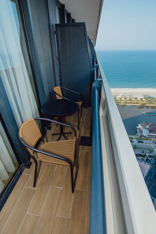 Апартамент с видом на море, первая линия