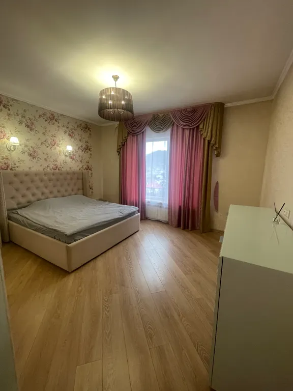 Уютный дом с видом на горы