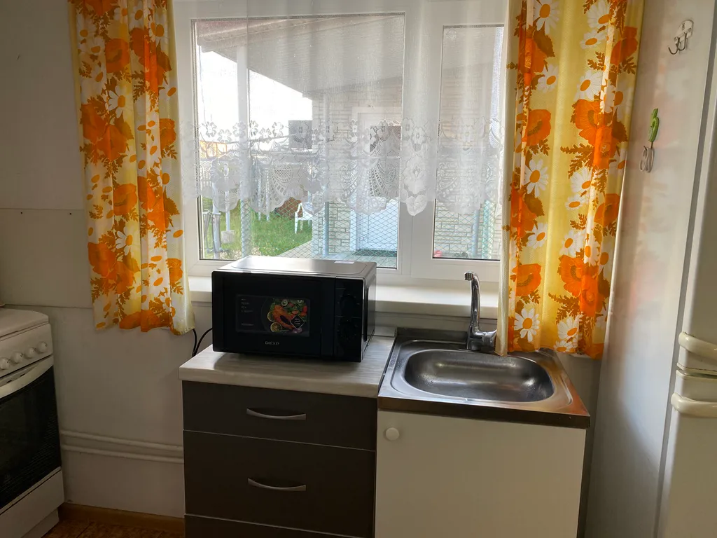 Домик у озера