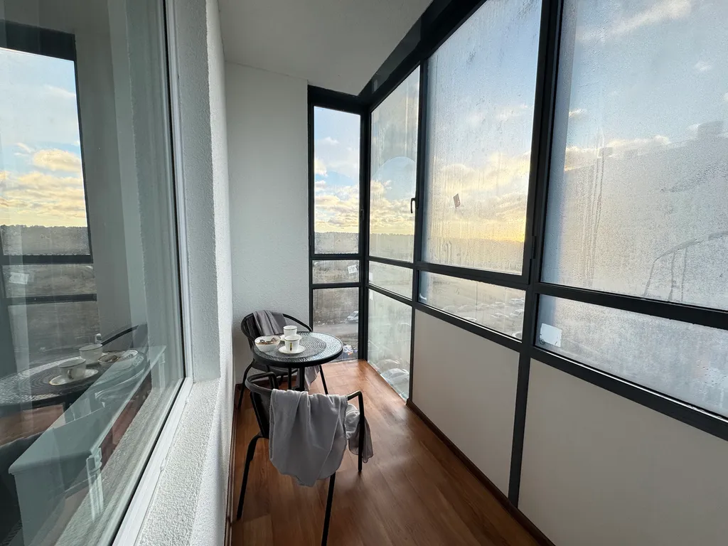 Квартира Квартира с новым ремонтом — Янино-1