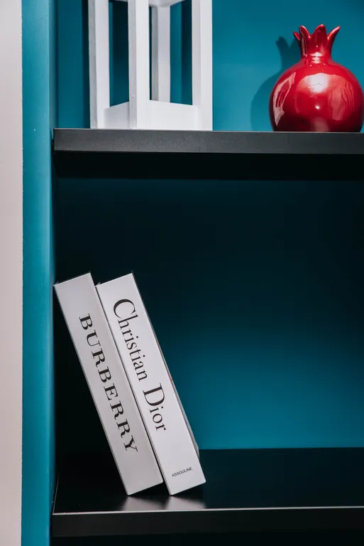 Стильные дизайнерские апартаменты на берегу реки Волга