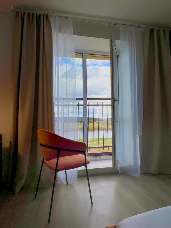 Апартамент Завидово на берегу реки с песчаным пляжем