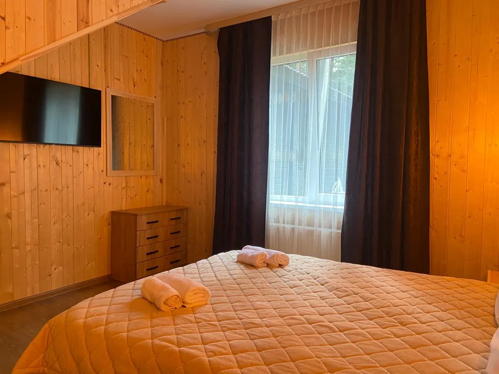 6-комнатный Дом