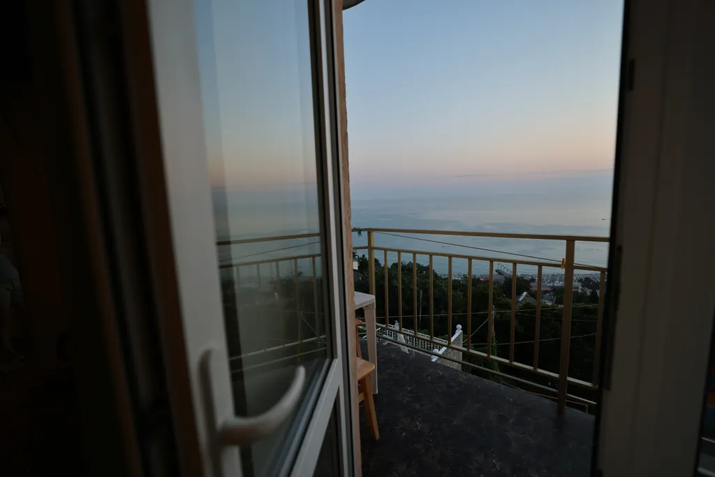 Квартира Двухместный номер с балконом и видом на море — Лазаревское