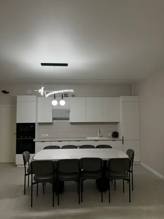 Большой уютный дом