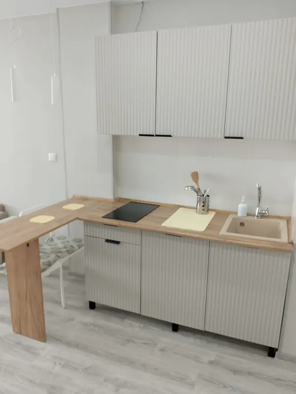 Тихий уголок рядом с Волгой с видом на весь город