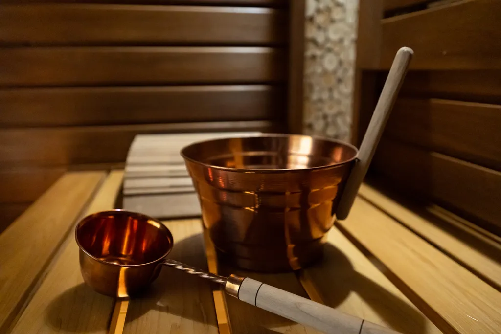 Большой коттедж с сауной