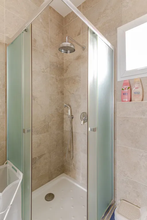 Квартира с балконом с видом на море (Gugel Waves Nahariya)