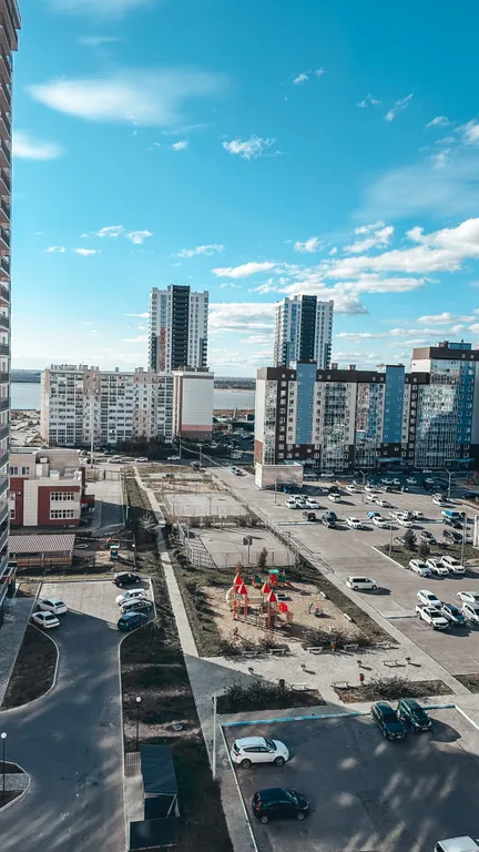 Просторная квартира с видом на Амур и город