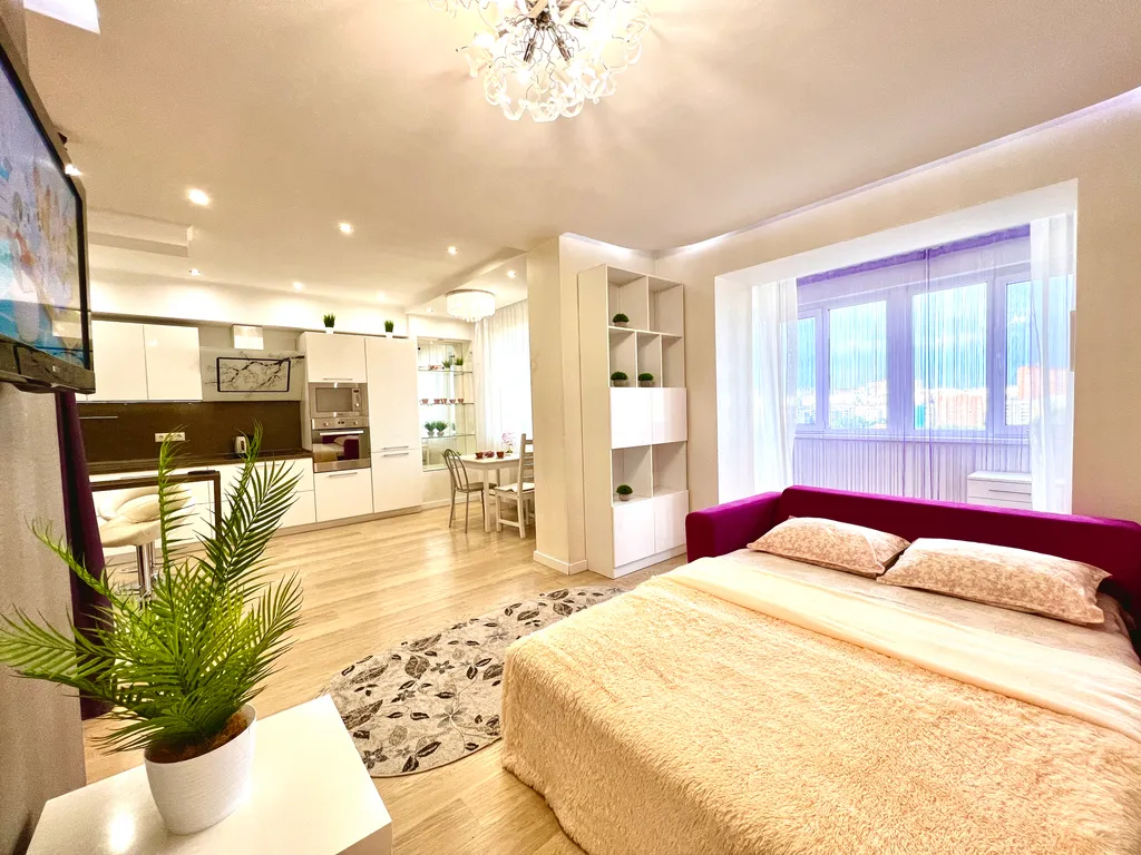 Квартира Квартира Стильная шикарная студия рядом с МТЛ-ареной — Самара