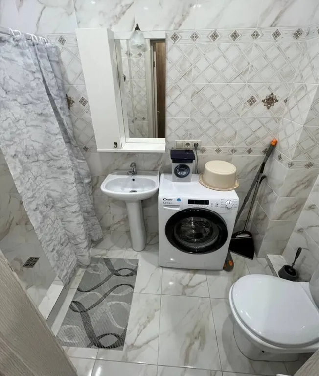 Кваpтиpа в центре Cириуcа