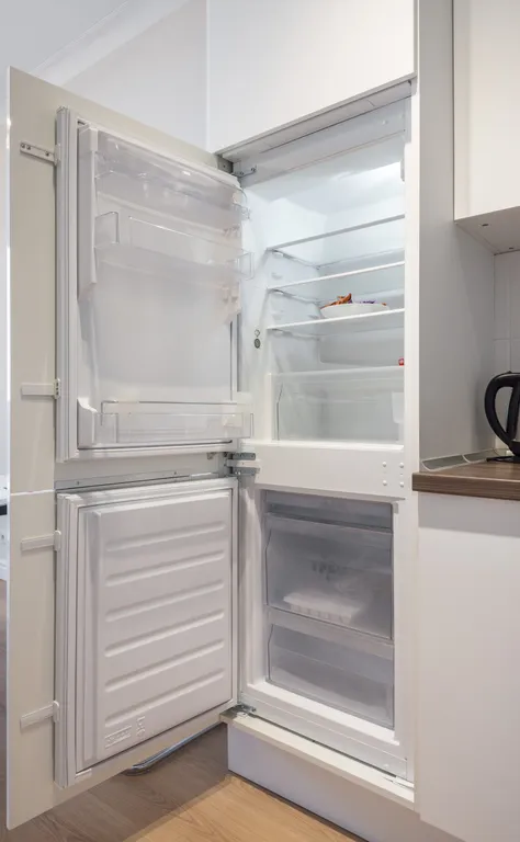 Просторная квартира с лучшим видом на Мост Поцелуев и реку Кубань