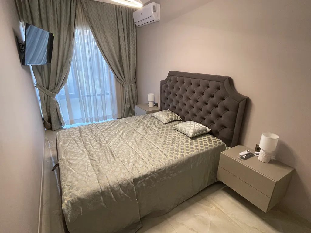 3-комнатная квартира рядом с морем