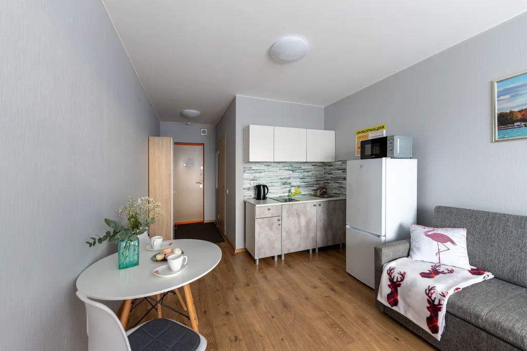 Квартира-пушка, с панорамными окнами в новом доме start 2