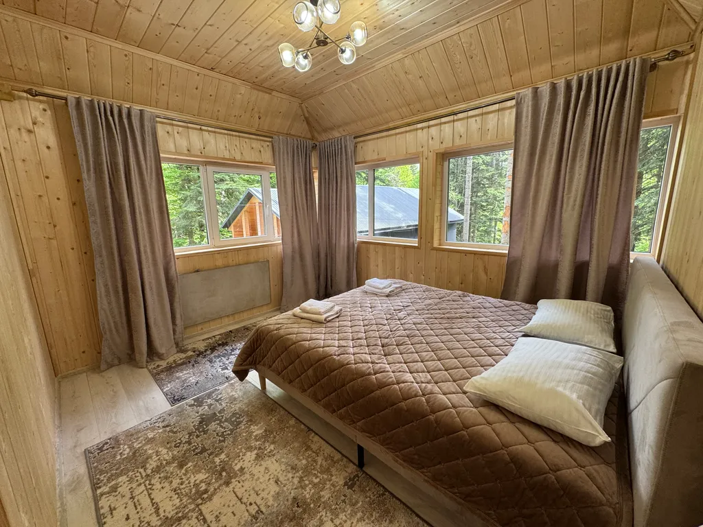 Коттедж Коттедж с видом на лес и горы — Архыз