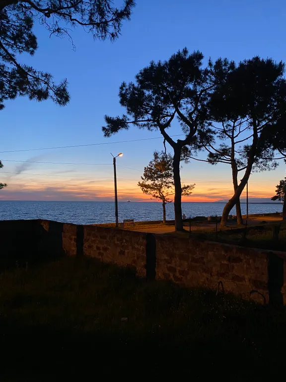 Апартаменты с видом на море))успеваете бронировать ))