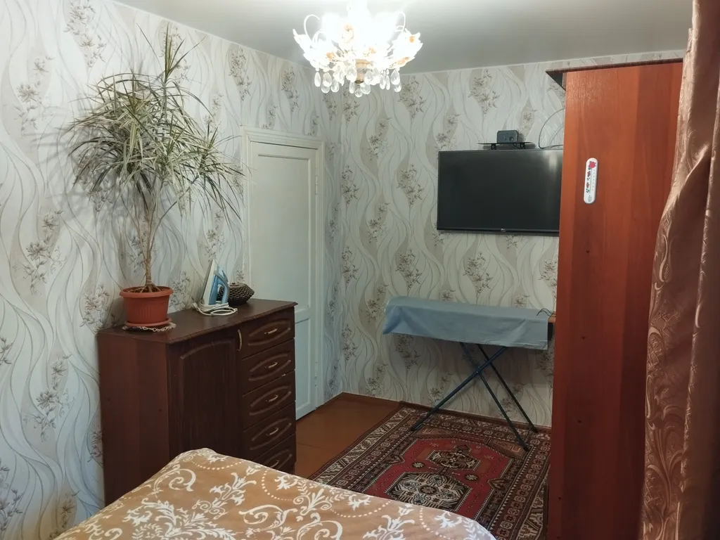 Уютный домик около Деревянного зодчества