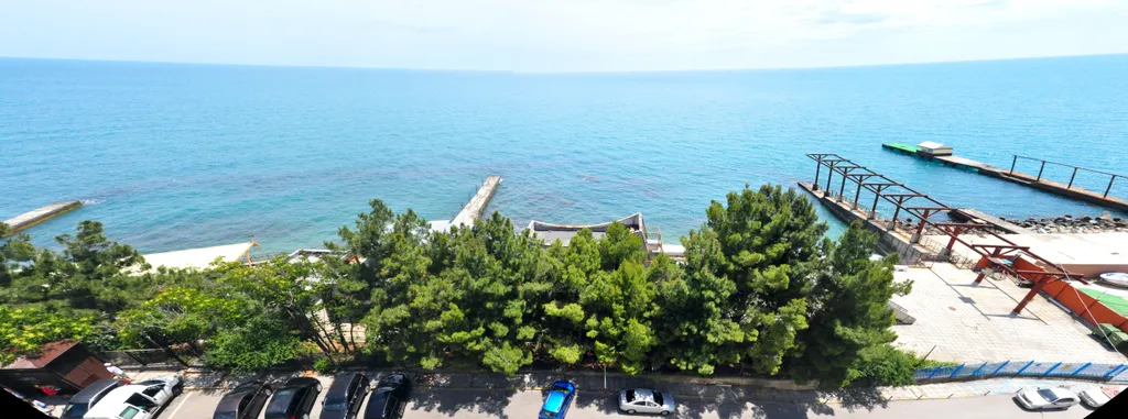 Супервидовая квартира в Ливадии рядом с морем