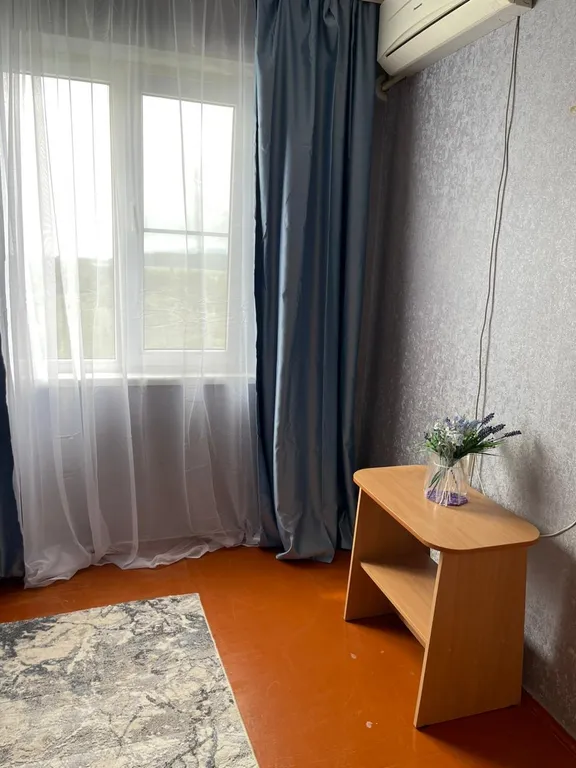 Двухкомнатная квартира в центре Пицунды